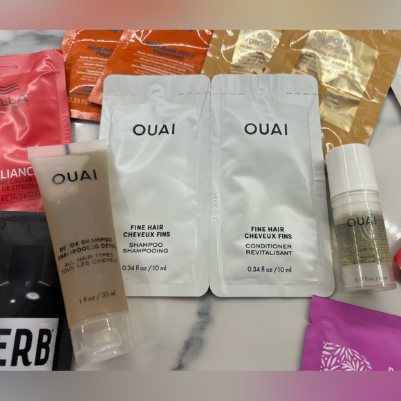 Sephora Ultimate 29 Hair Care Bundle w/ Makeup bag - Picture 11 of 14